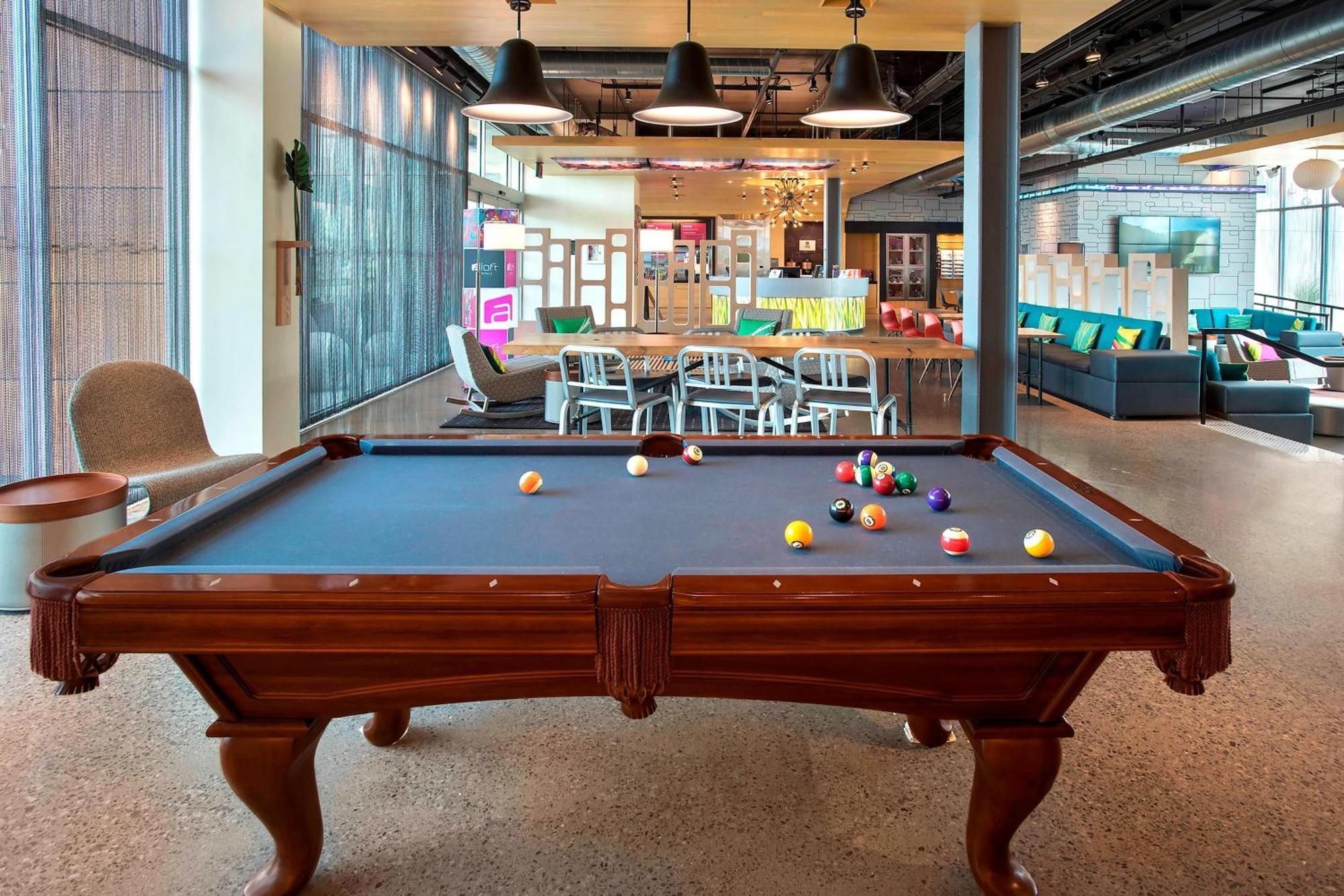 Aloft Buffalo Airport Чіктоваґа Екстер'єр фото