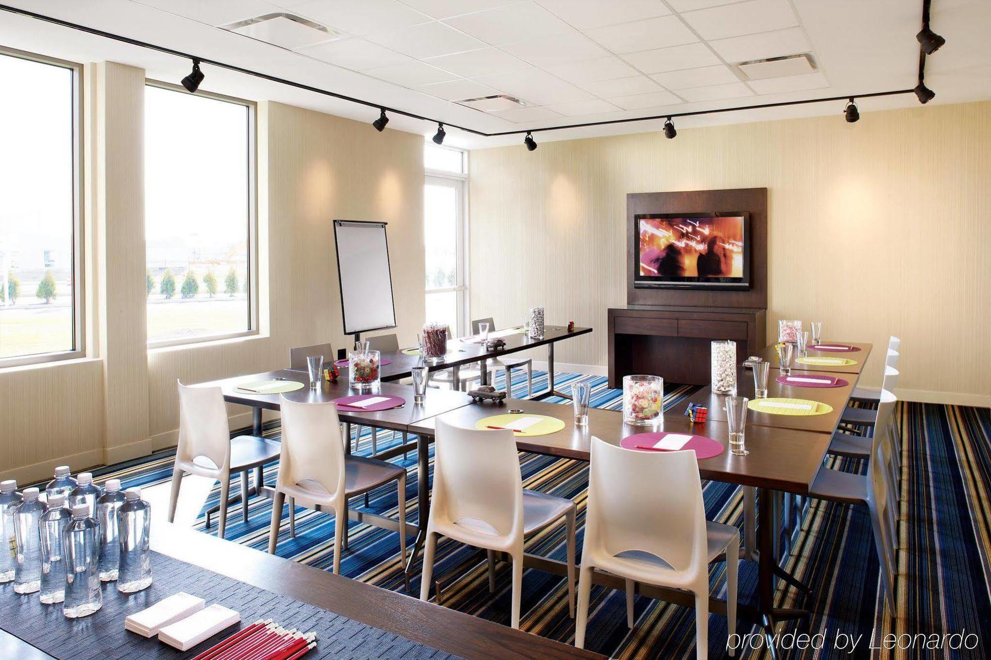 Aloft Buffalo Airport Чіктоваґа Екстер'єр фото